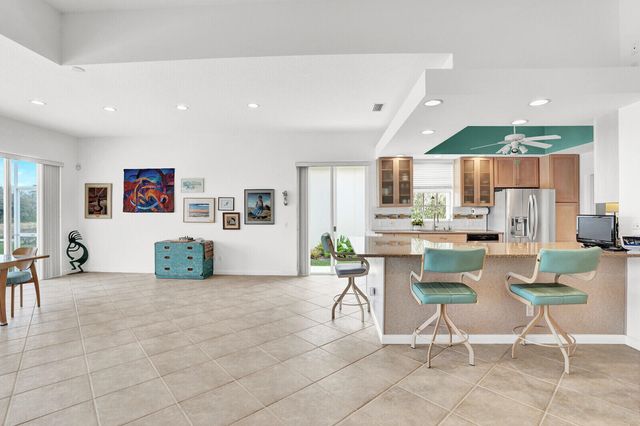 9001 SE La Creek Court, Hobe Sound, FL 33455