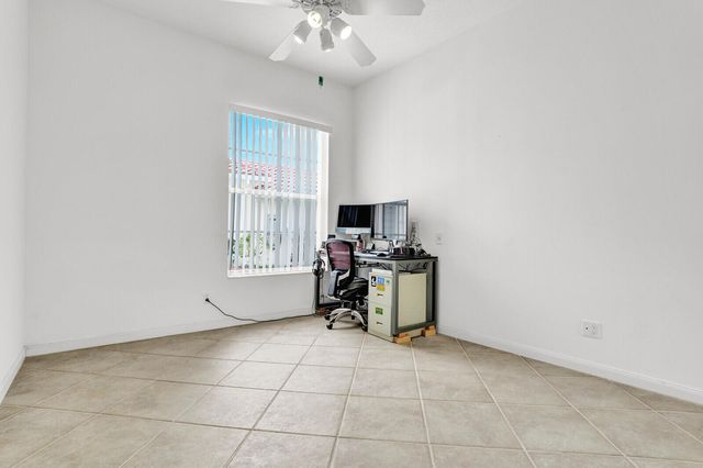 9001 SE La Creek Court, Hobe Sound, FL 33455