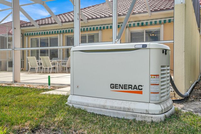 9001 SE La Creek Court, Hobe Sound, FL 33455