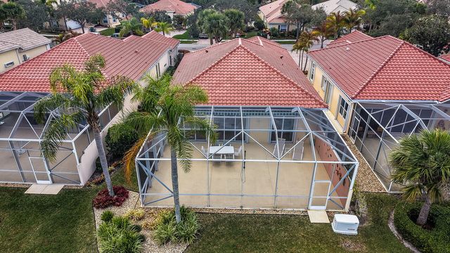 9001 SE La Creek Court, Hobe Sound, FL 33455