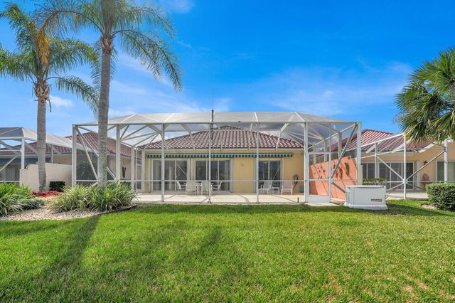 9001 SE La Creek Court, Hobe Sound, FL 33455