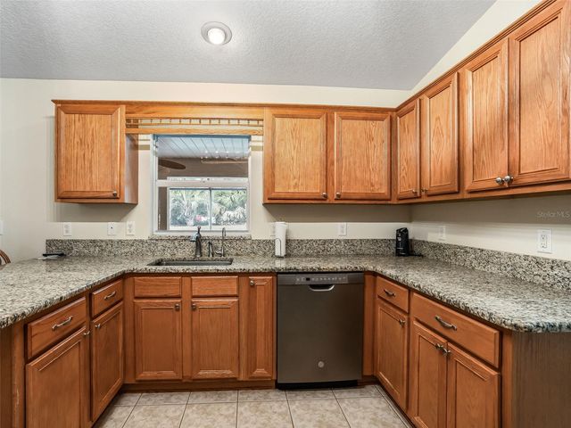 2351 SE 114TH AVENUE, Morriston, FL 32668