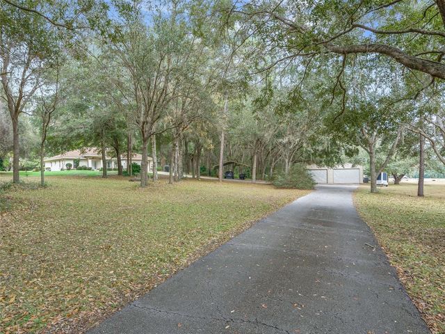 2351 SE 114TH AVENUE, Morriston, FL 32668