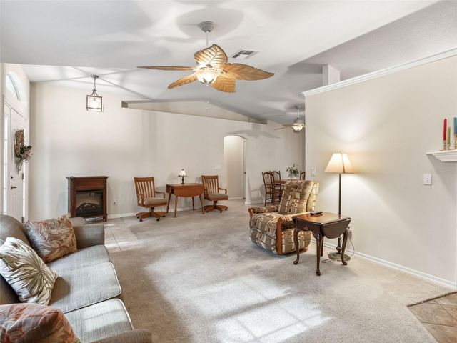 2351 SE 114TH AVENUE, Morriston, FL 32668