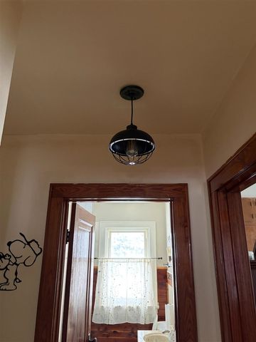 106 N Reinberg Avenue, Scottville, MI 49454