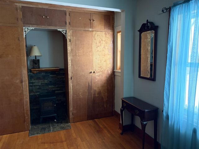 106 N Reinberg Avenue, Scottville, MI 49454