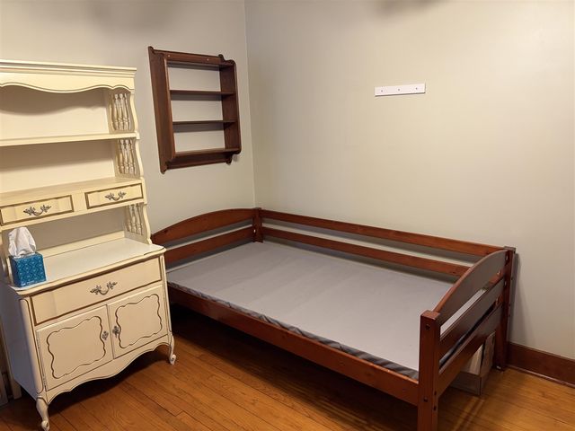 106 N Reinberg Avenue, Scottville, MI 49454