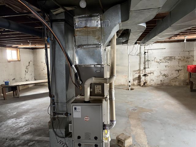 106 N Reinberg Avenue, Scottville, MI 49454