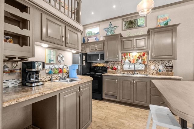 6001 - 5627 S Kings Hwy., Myrtle Beach, SC 29575