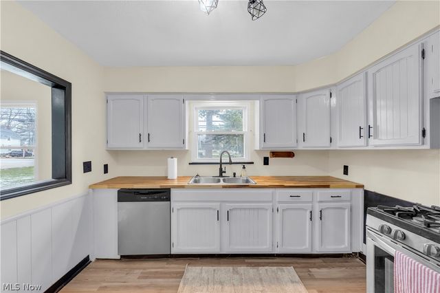 7320 Avon Belden Road, North Ridgeville, OH 44039