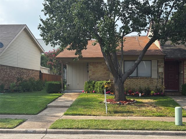 2011 Towngate Drive, Garland, TX 75041