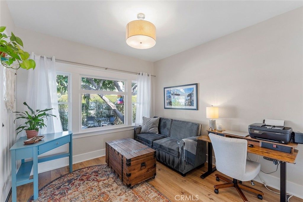 Image 13 of property listing at 732 Poli Street, Ventura, CA 93001