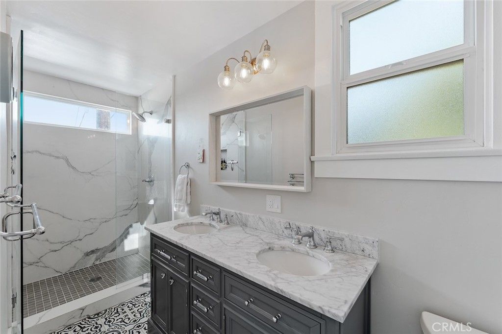 Image 17 of property listing at 732 Poli Street, Ventura, CA 93001