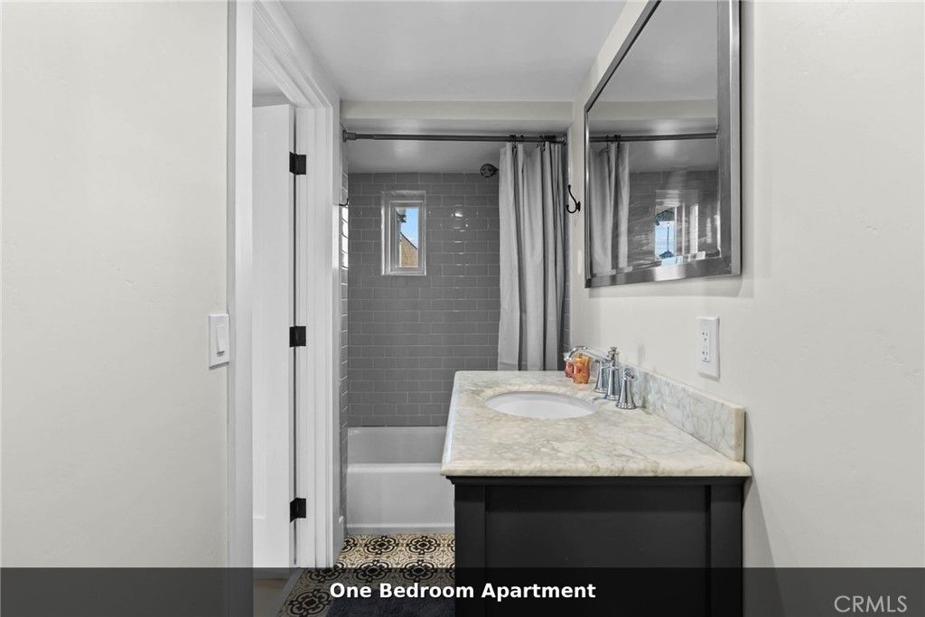 Image 28 of property listing at 732 Poli Street, Ventura, CA 93001