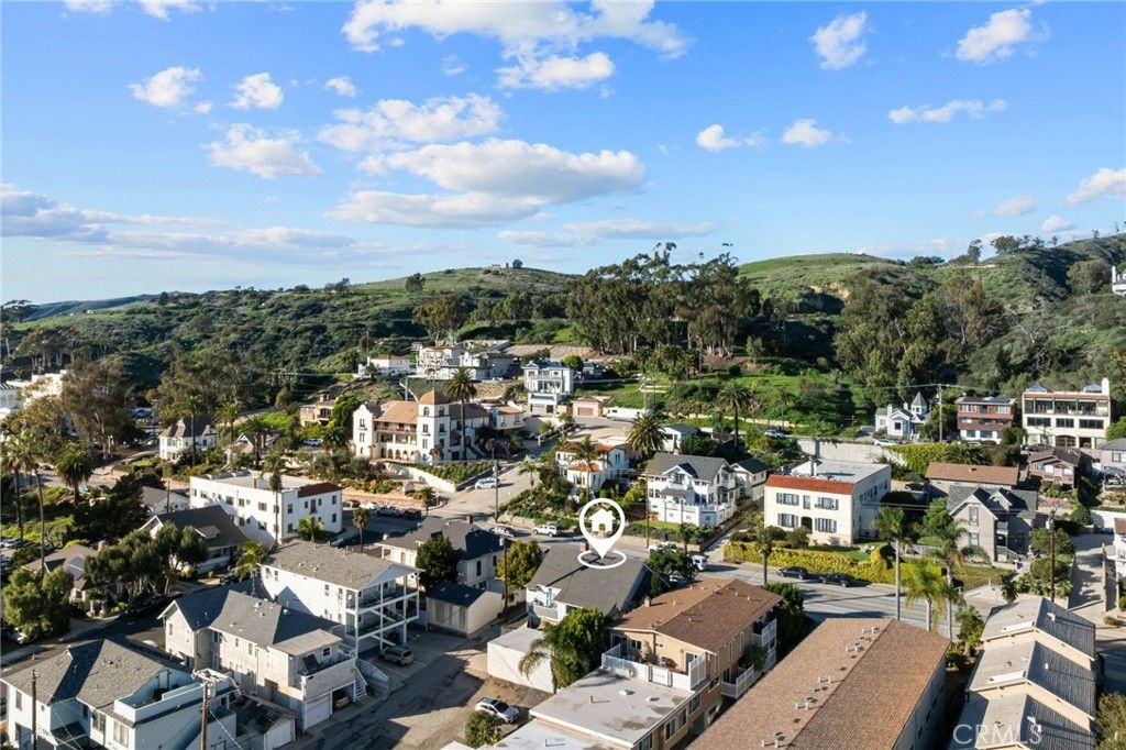 Image 37 of property listing at 732 Poli Street, Ventura, CA 93001