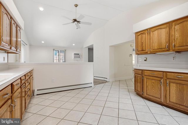 502 MONTANA AVE, Aldan, PA 19018