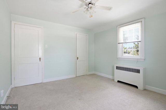 502 MONTANA AVE, Aldan, PA 19018