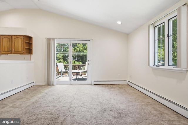 502 MONTANA AVE, Aldan, PA 19018