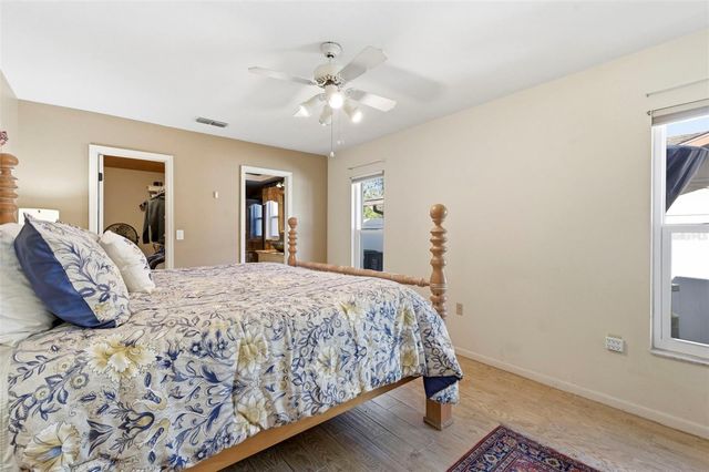 11932 99TH AVENUE, Seminole, FL 33772