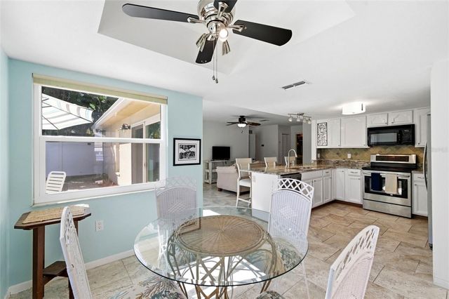 11932 99TH AVENUE, Seminole, FL 33772