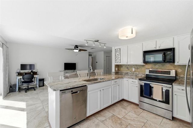 11932 99TH AVENUE, Seminole, FL 33772