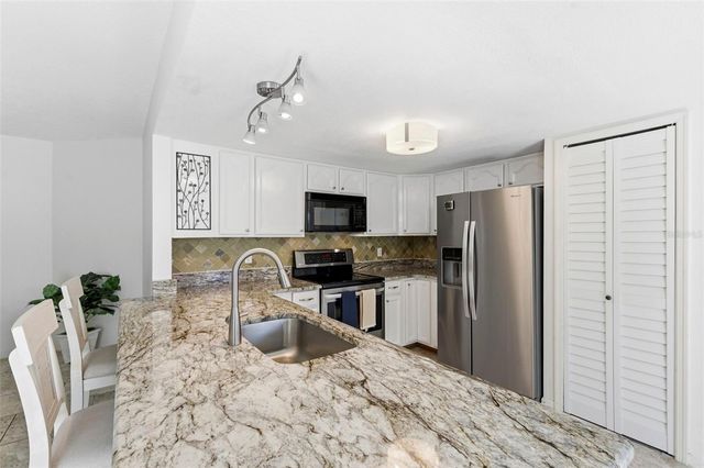 11932 99TH AVENUE, Seminole, FL 33772