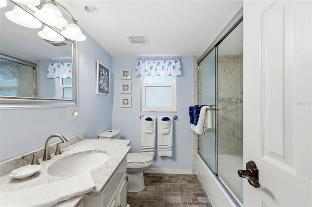 11932 99TH AVENUE, Seminole, FL 33772