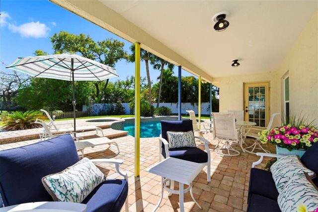 11932 99TH AVENUE, Seminole, FL 33772