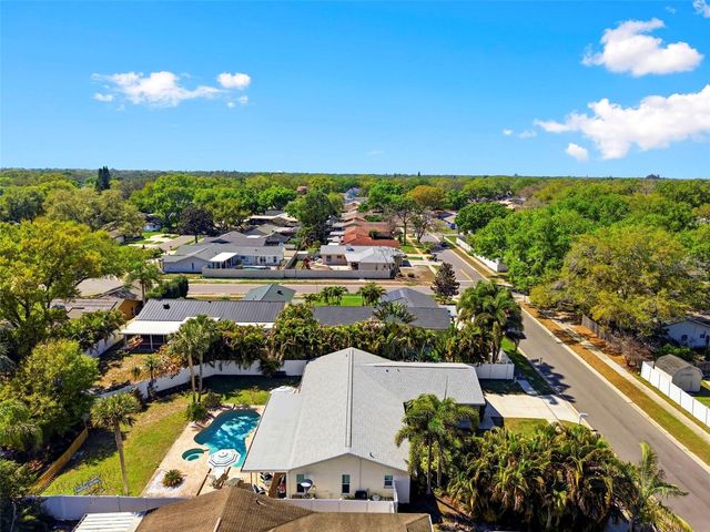 11932 99TH AVENUE, Seminole, FL 33772