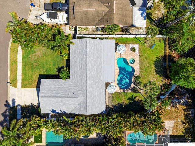 11932 99TH AVENUE, Seminole, FL 33772