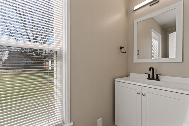 131 E Marion Street, Mishawaka, IN 46545