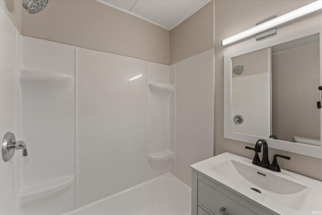 131 E Marion Street, Mishawaka, IN 46545