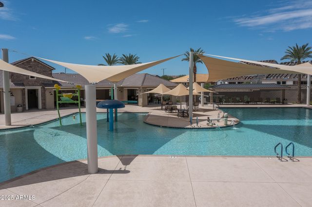 16072 W Charlotte Drive, Surprise, AZ 85387