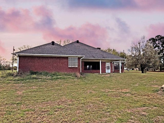 766 County Rd 1229, Pittsburg, TX 75686