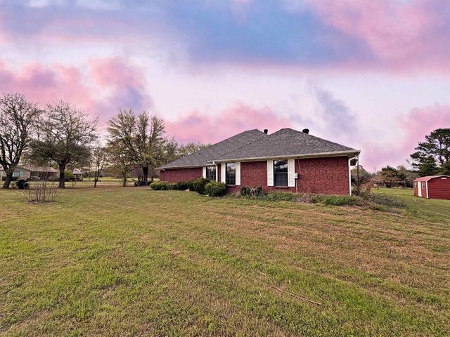 766 County Rd 1229, Pittsburg, TX 75686