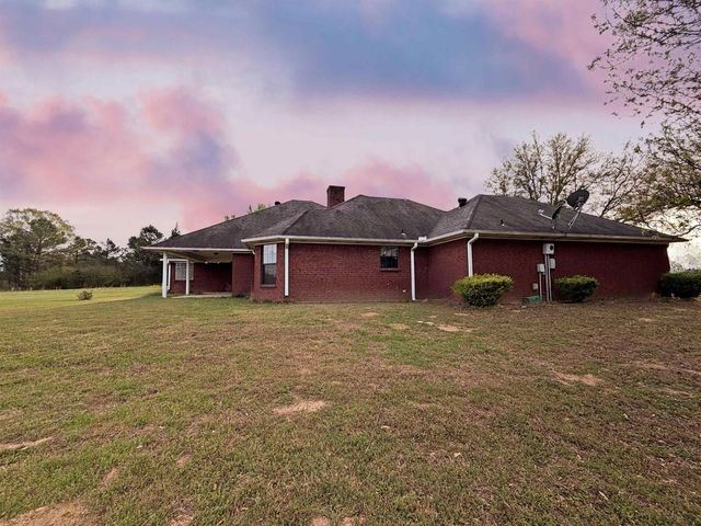 766 County Rd 1229, Pittsburg, TX 75686