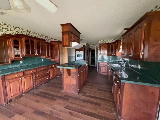 766 County Rd 1229, Pittsburg, TX 75686