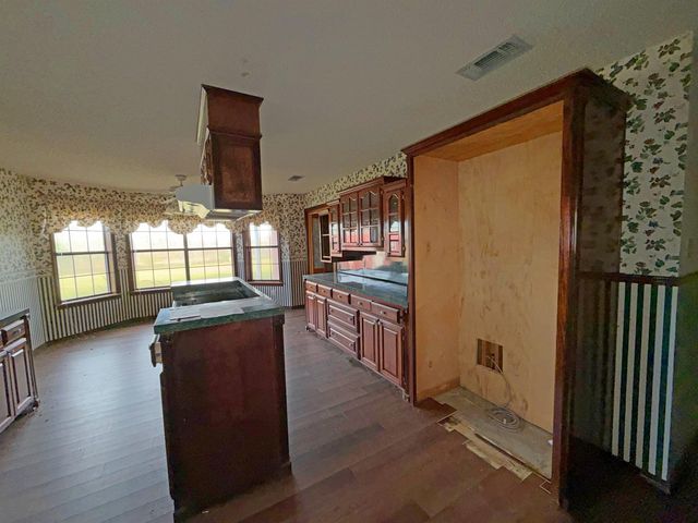 766 County Rd 1229, Pittsburg, TX 75686