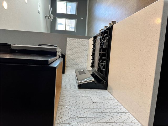 369 Silktassel WAY, Buda, TX 78610