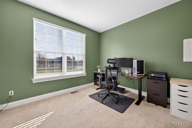 142 Tuscany Trace Drive, St Charles, MO 63303