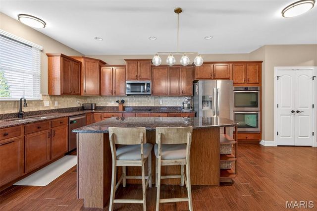 142 Tuscany Trace Drive, St Charles, MO 63303