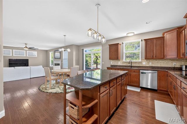 142 Tuscany Trace Drive, St Charles, MO 63303