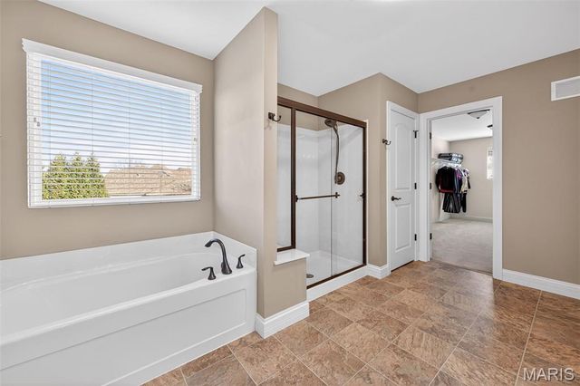 142 Tuscany Trace Drive, St Charles, MO 63303