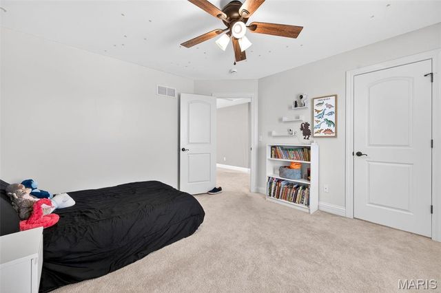 142 Tuscany Trace Drive, St Charles, MO 63303