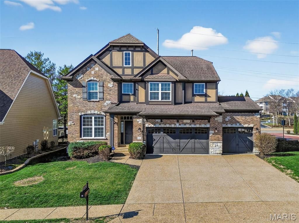 142 Tuscany Trace Drive, St Charles, MO 63303