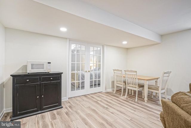 19 JOANNE DR, Sicklerville, NJ 08081