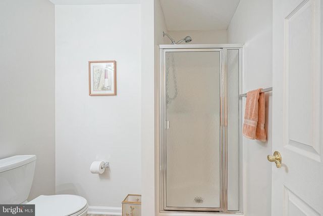 19 JOANNE DR, Sicklerville, NJ 08081