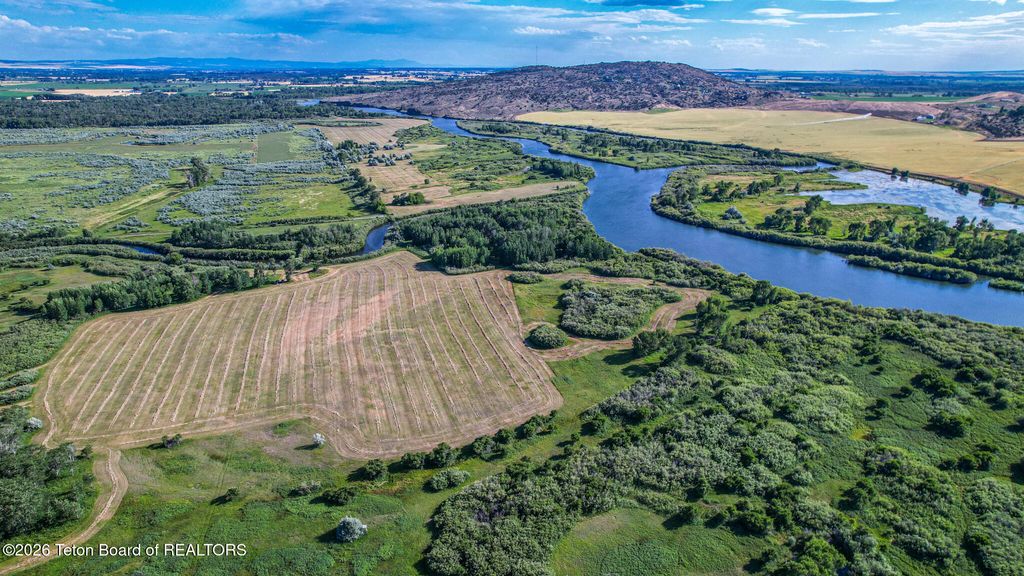 S 3200 S, Rexburg, ID 83440 photo 6