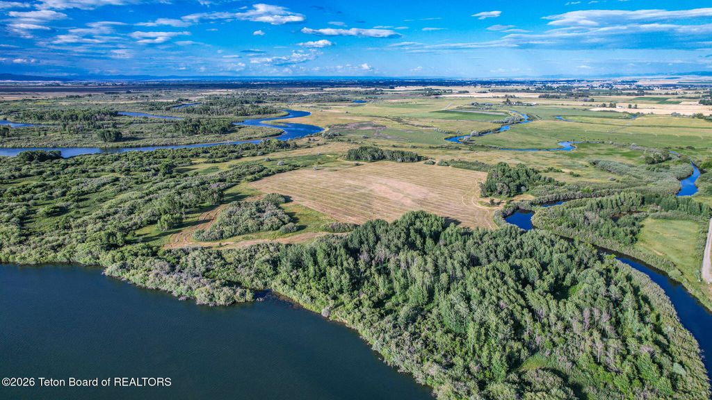 S 3200 S, Rexburg, ID 83440 photo 7