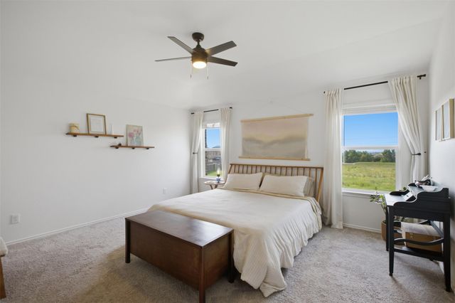 110 Sweet Autumn DR, Georgetown, TX 78626